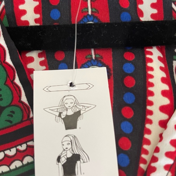 Caftan with head scarf - Picture 2 of 2